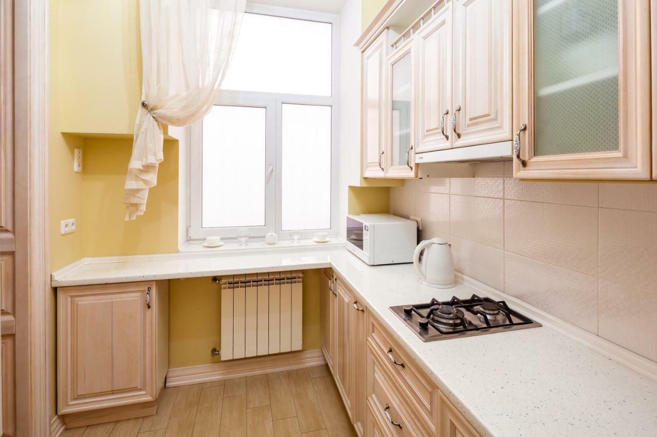 Romari Проспект Свободи 31 Lemberg Exterior foto